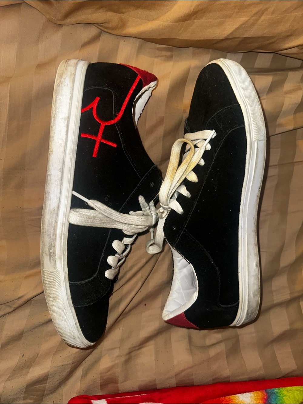 Rocawear Black Suede Athletic Sneakers with Red Accents